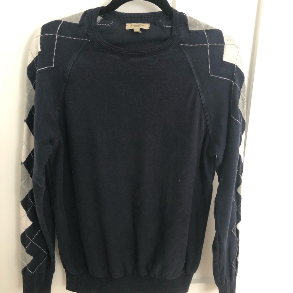 Burberry sweater